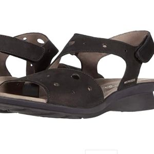 Mephisto Phiby Perforated Slingbacks Sandals Hook and Loop Closure
